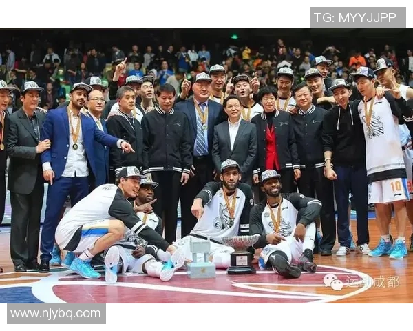 赛后复盘:杭州篮球队与成都篮球队速度较量的深度分析与启示